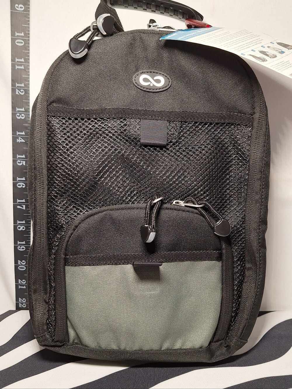 NWT ZEVEX Moog Mini Feeding Pump Backpack - Black/Grey